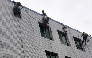 成都蜘蛛人外墙清洗